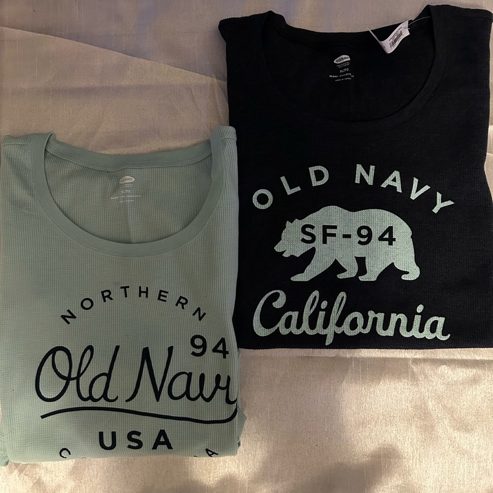 Old Navy California long sleeve thermal T-shirts